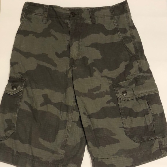 green cargo shorts unisex - Picture 1 of 4